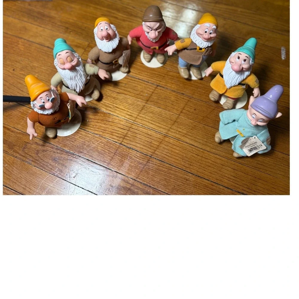 Vintage Disney Seven Dwarfs‎ Flocked PVC Figures Set Snow White Collectibles